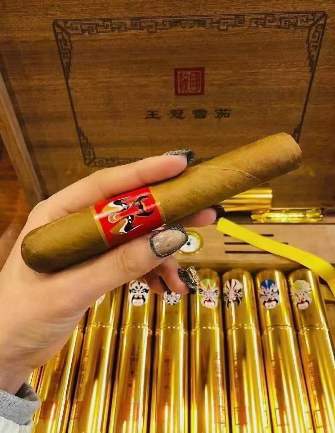 王冠大国粹