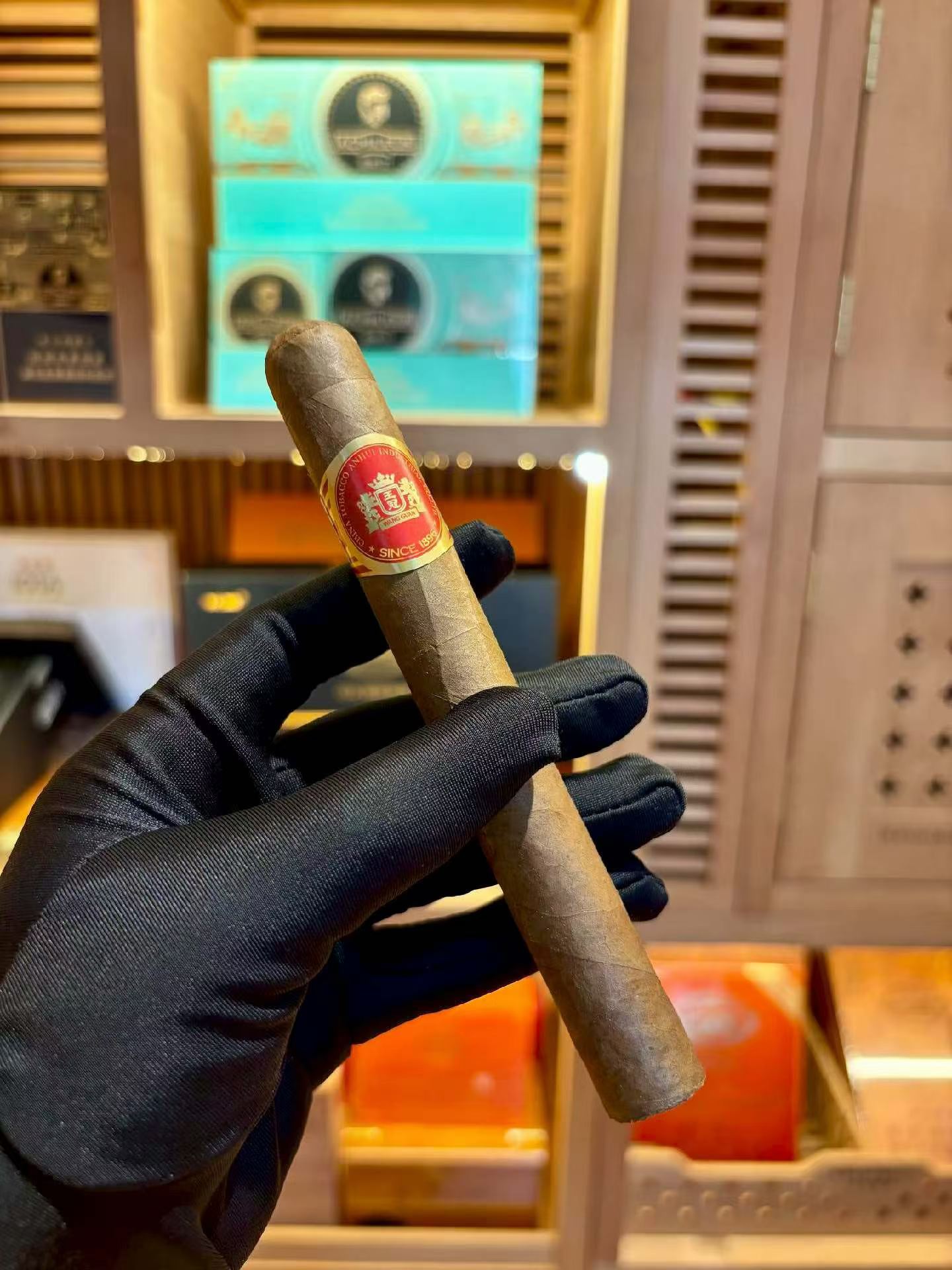 王冠经典铝管