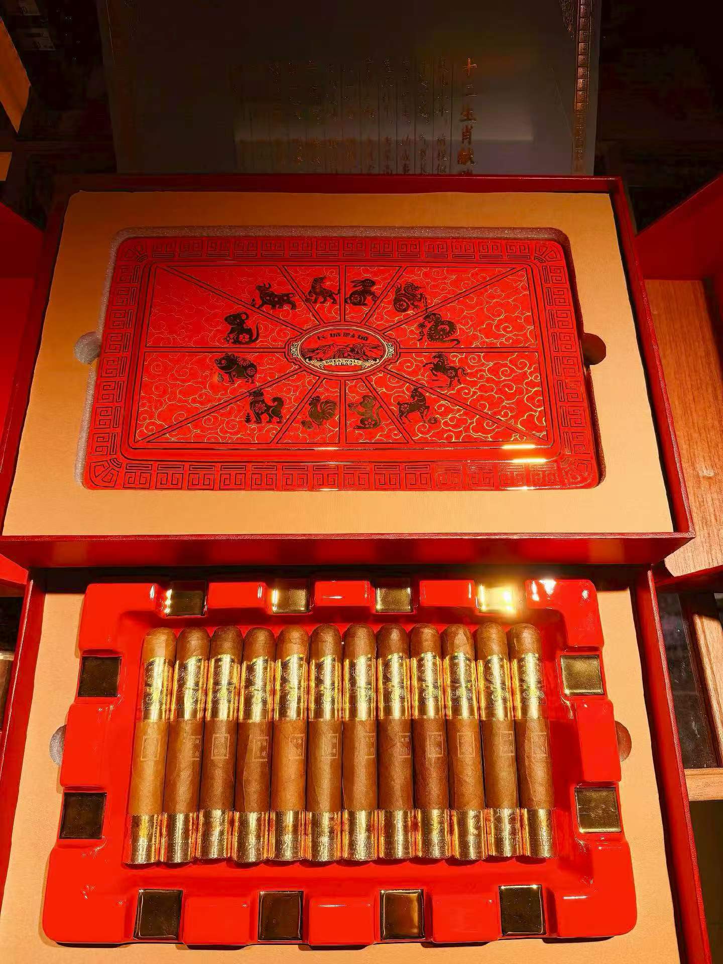 长城12金生肖混装，带国礼陶瓷烟灰缸（强推，量有限，预定名额）