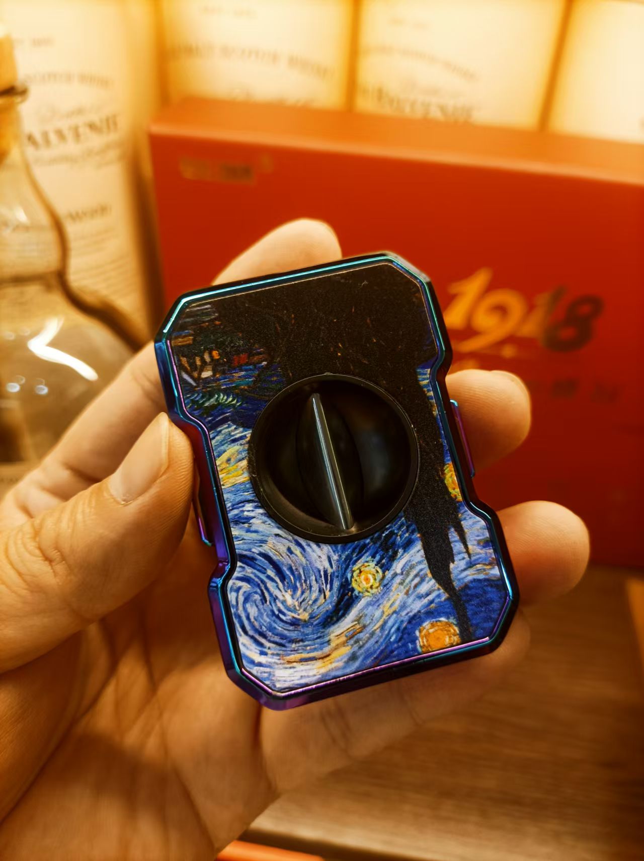 雪茄v剪（艺术，梵高风格）